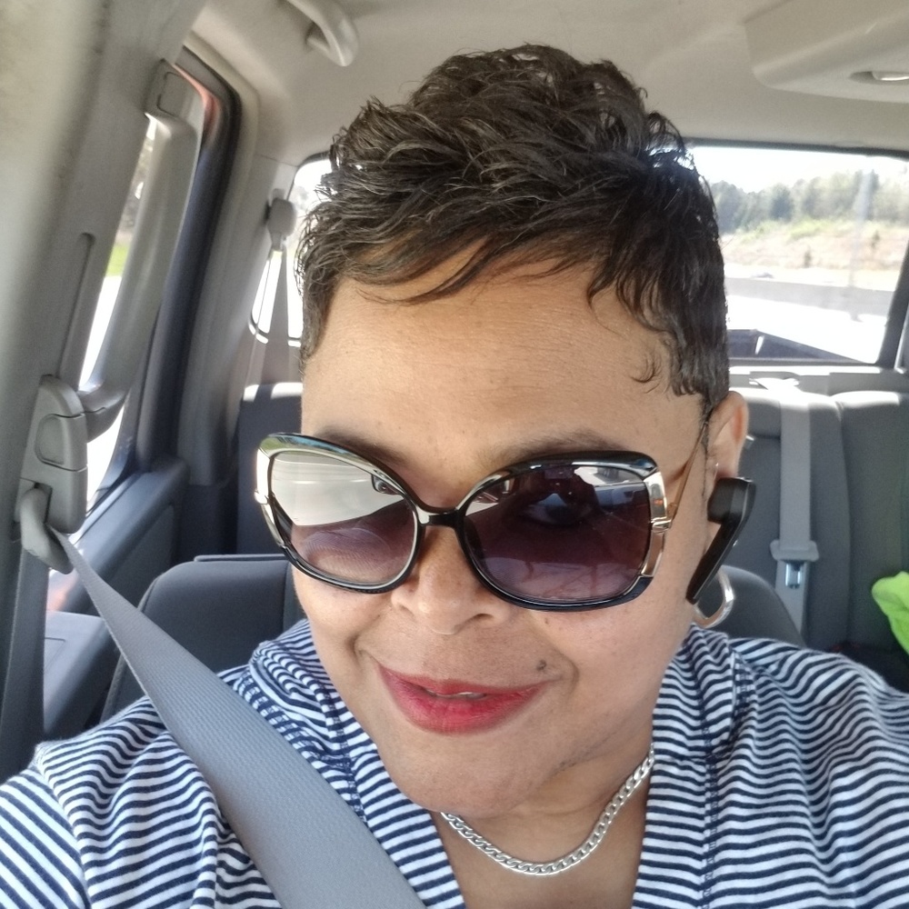 Meet your Posher, Michelle